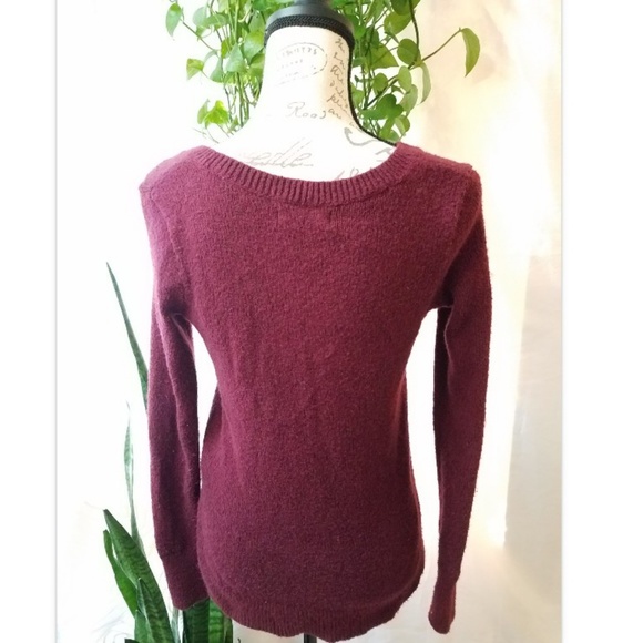 Hollister Fuzzy Tribal Burgandy Bear Sweater - Picture 2 of 3